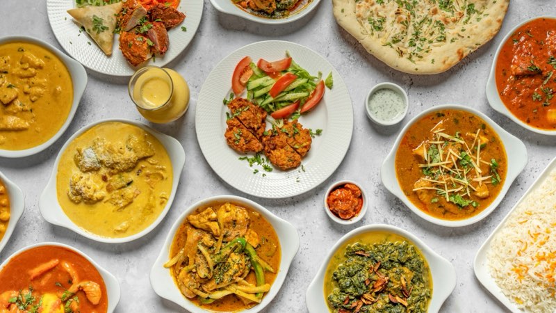 Assortiment de plats indiens